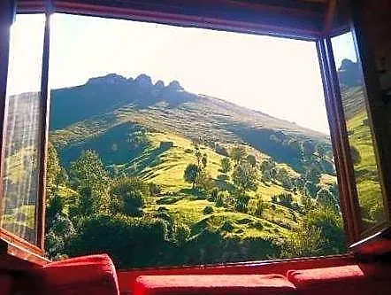 Hotel La Vieja Escuela Villacarriedo