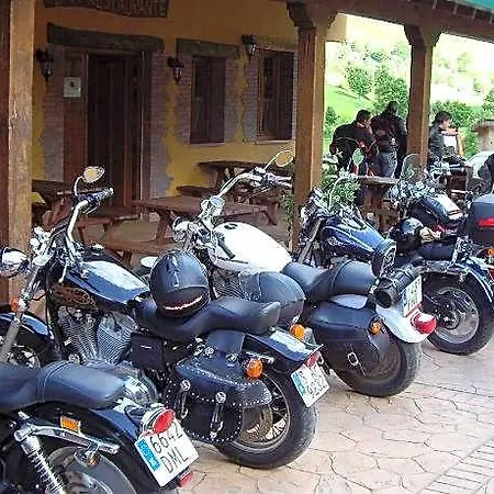 La Vieja Escuela